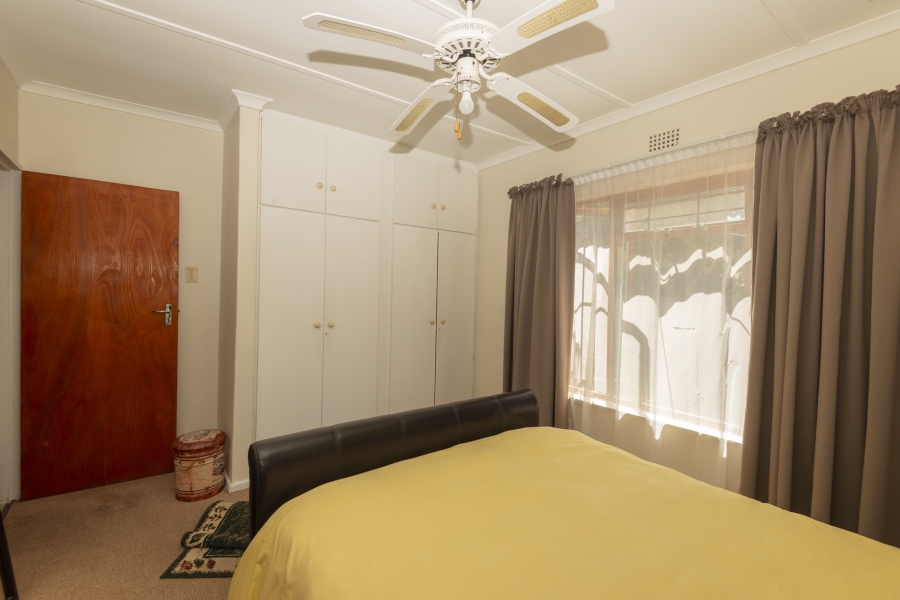 3 Bedroom Property for Sale in Middedorp Western Cape